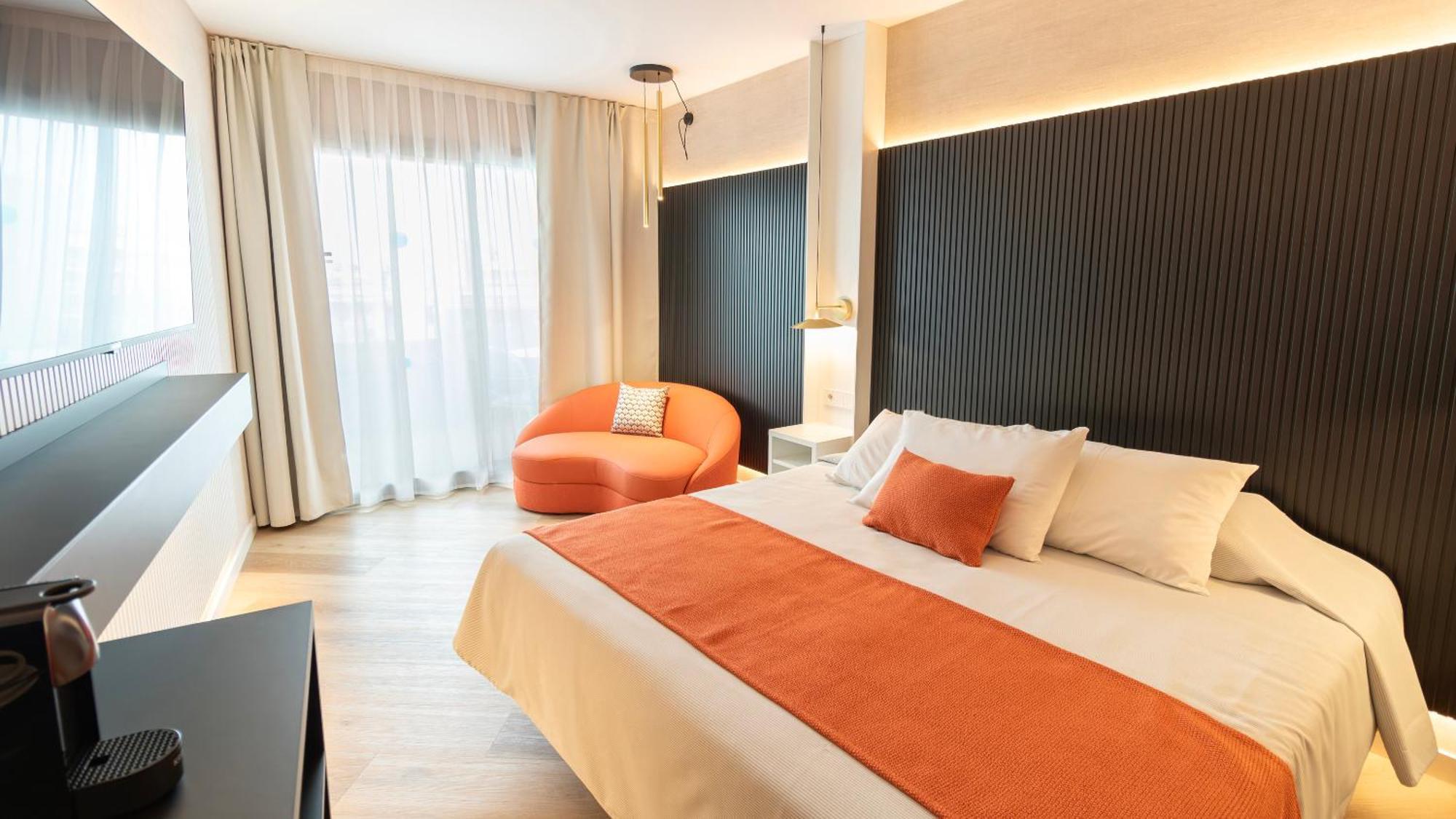 Golden Port Salou & Spa Pokoj fotografie