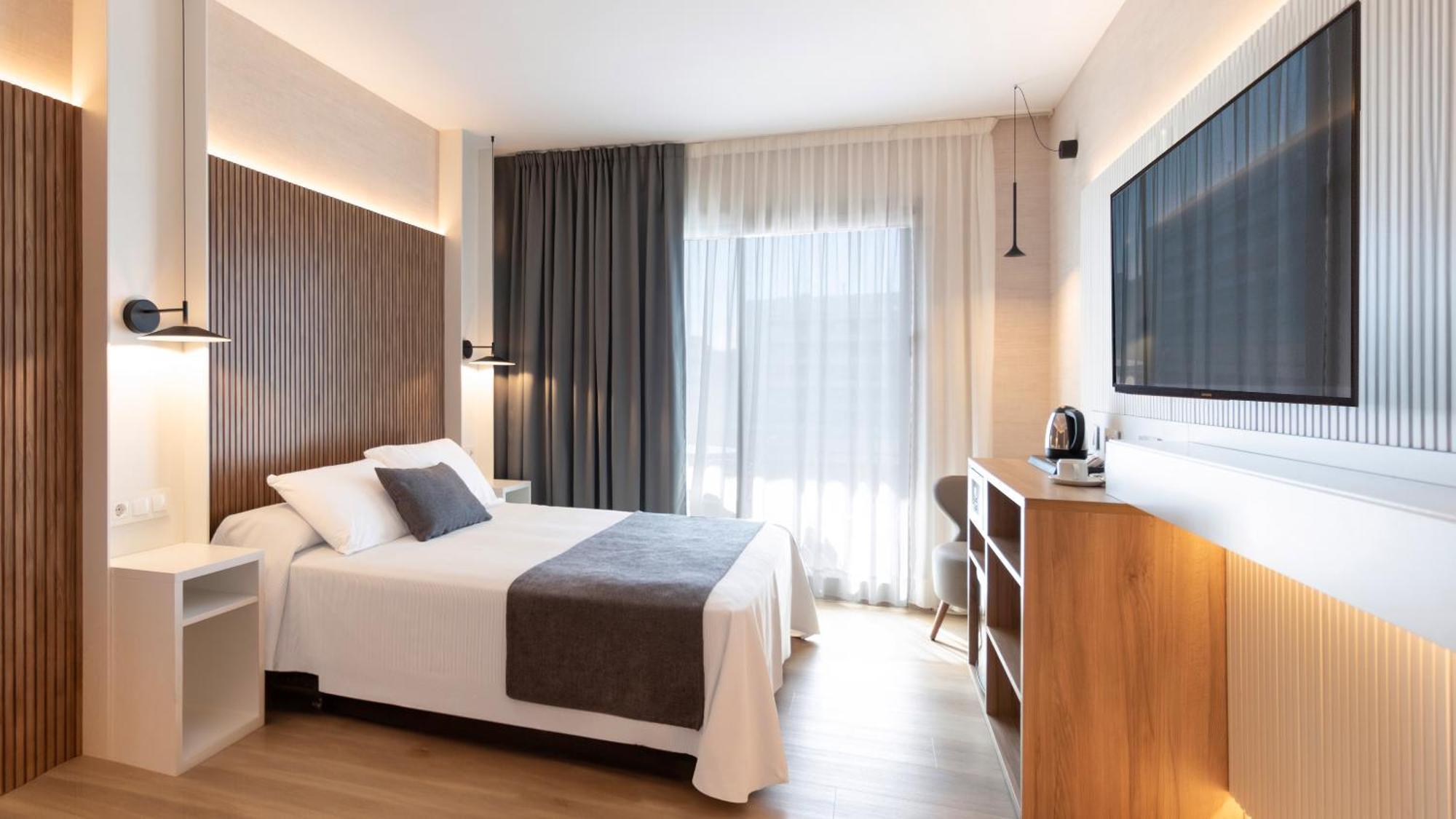 Golden Port Salou & Spa Pokoj fotografie